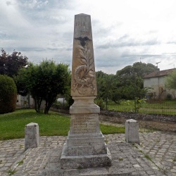 Monument aux morts de Louzac